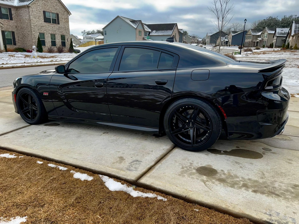 2018 Dodge Charger SRT & 392 7th Gen - Image 12 of 31