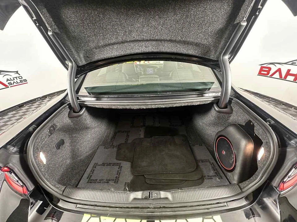 2018 Dodge Charger SRT & 392 7th Gen - Image 19 of 21