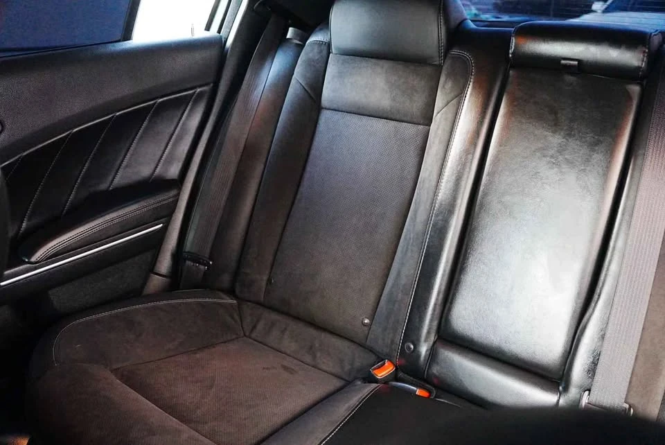 2018 Dodge Charger SRT & 392 7th Gen - Image 15 of 17