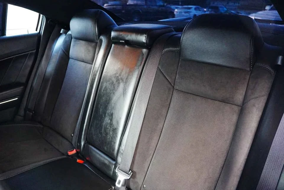 2018 Dodge Charger SRT & 392 7th Gen - Image 16 of 17