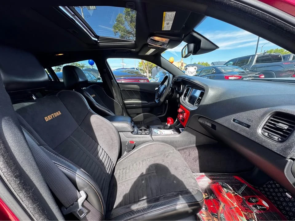 2018 Dodge Charger SRT & 392 7th Gen - Image 13 of 16