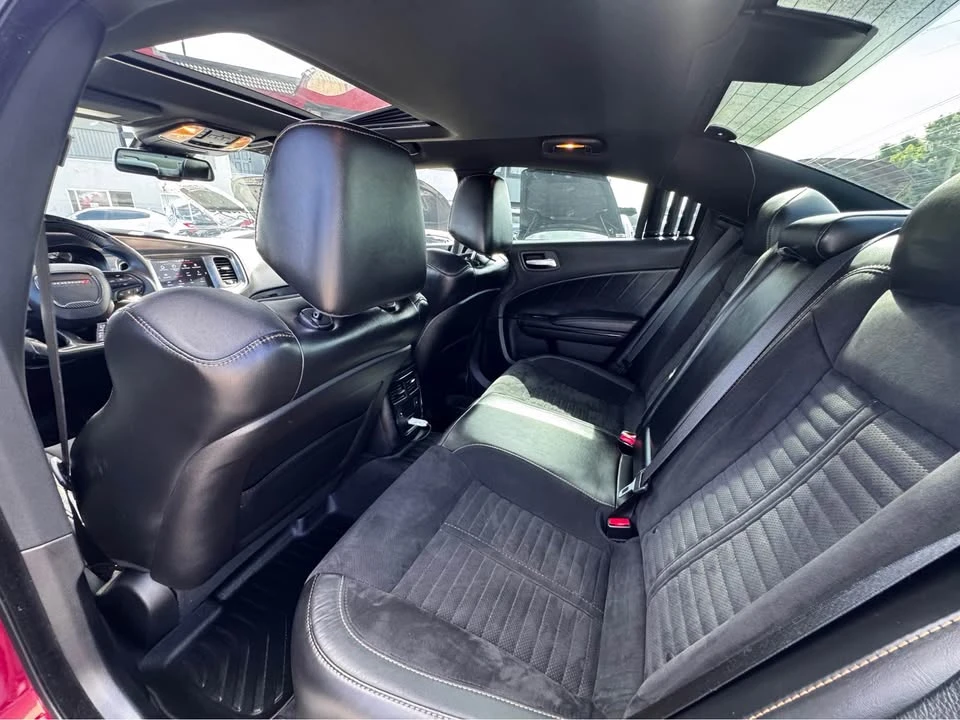 2018 Dodge Charger SRT & 392 7th Gen - Image 15 of 16