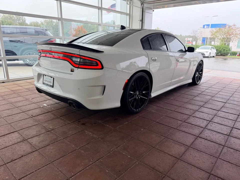 2018 Dodge Charger SRT & 392 7th Gen - Image 5 of 19