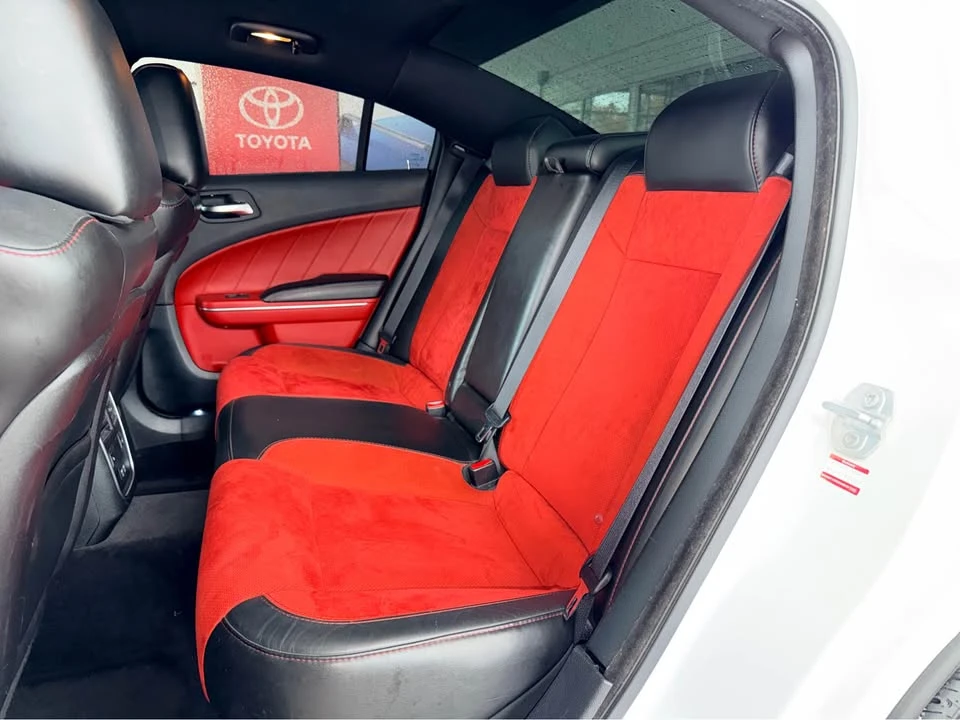 2018 Dodge Charger SRT & 392 7th Gen - Image 10 of 19