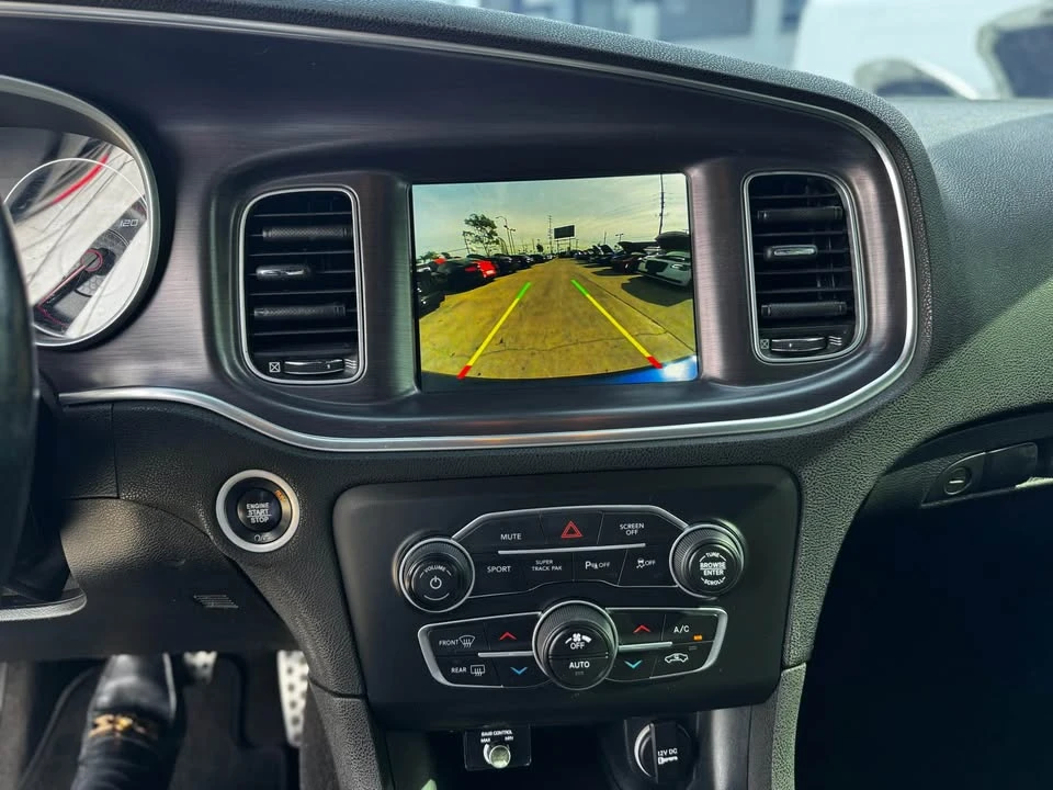 2018 Dodge Charger SRT & 392 7th Gen - Image 9 of 19