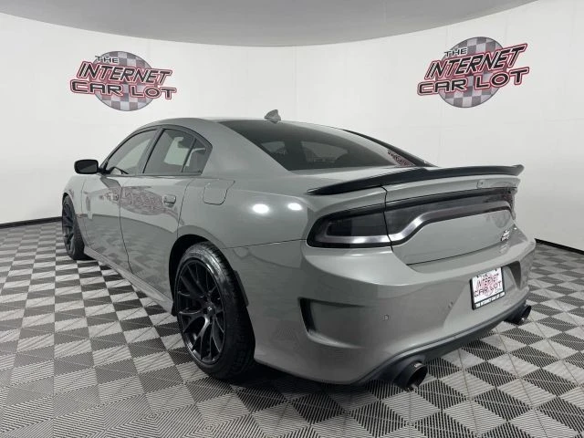 2018 Dodge Charger SRT & 392 7th Gen - Image 5 of 12