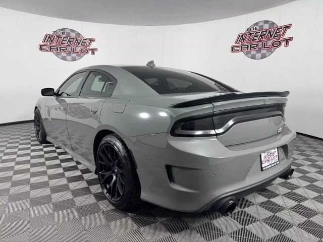 2018 Dodge Charger SRT & 392 7th Gen - Image 5 of 12