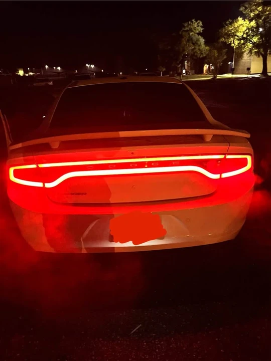2018 Dodge Charger 7th Gen - Image 5 of 8