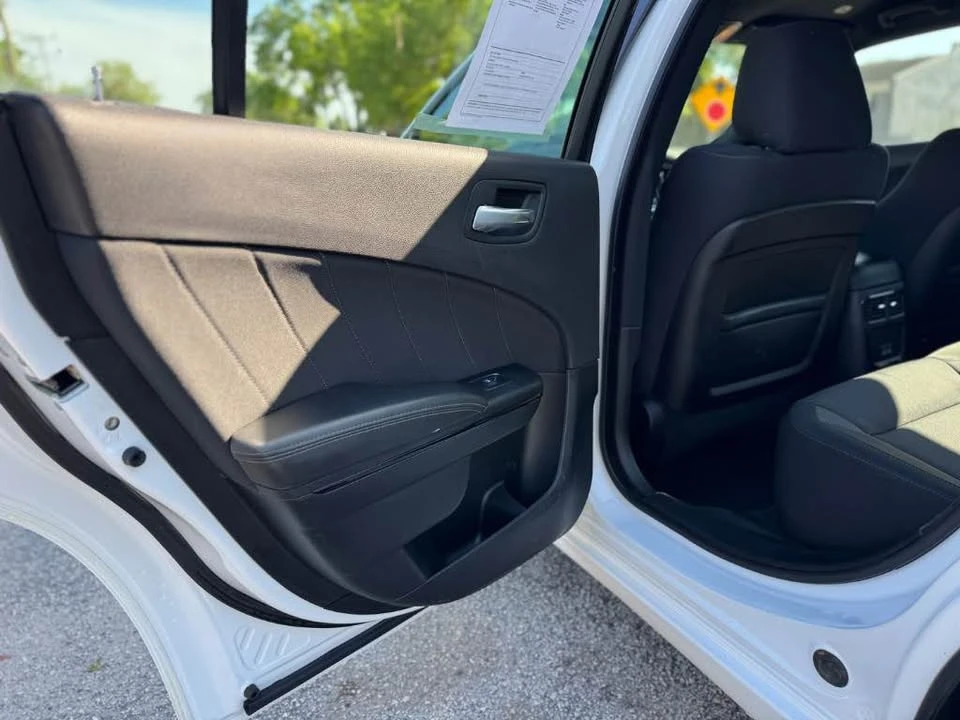 2018 Dodge Charger 7th Gen - Image 12 of 19