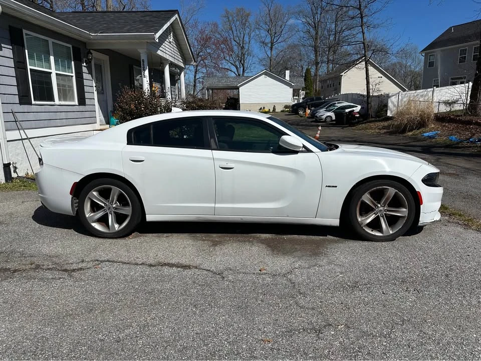 2018 Dodge Charger - Image 3 of 4