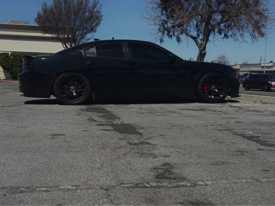 2018 Dodge Charger 7th Gen - Image 3 of 3