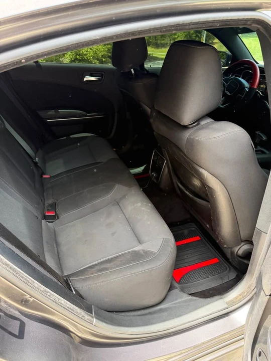 2018 Dodge Charger 7th Gen - Image 11 of 12