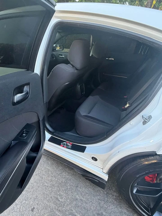 2018 Dodge Charger 7th Gen - Image 7 of 7