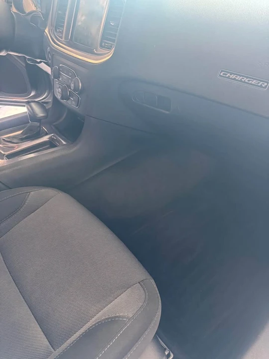 2018 Dodge Charger 7th Gen - Image 12 of 15