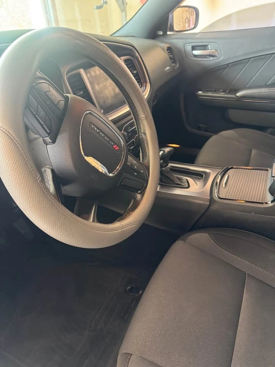 2018 Dodge Charger 7th Gen - Image 9 of 15