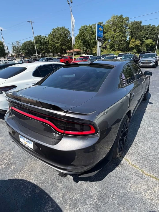 2018 Dodge Charger 7th Gen - Image 5 of 11