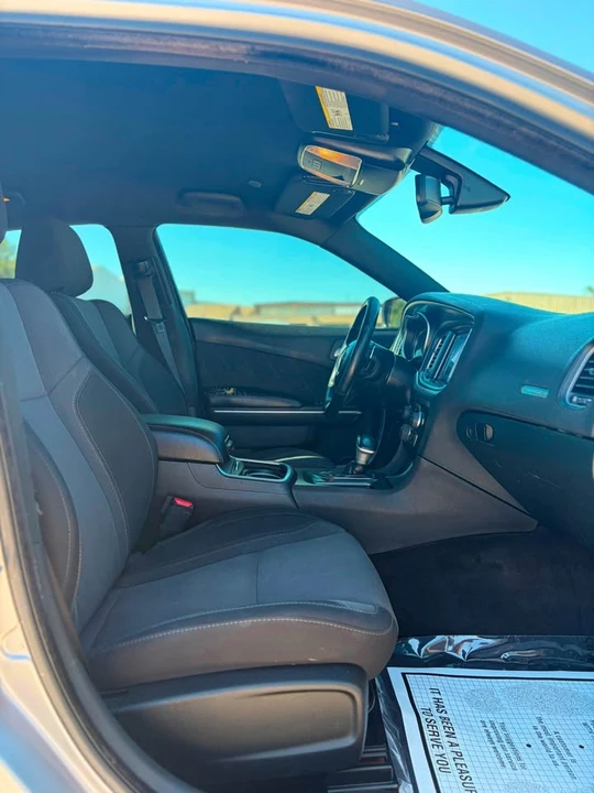 2018 Dodge Charger 7th Gen - Image 11 of 13