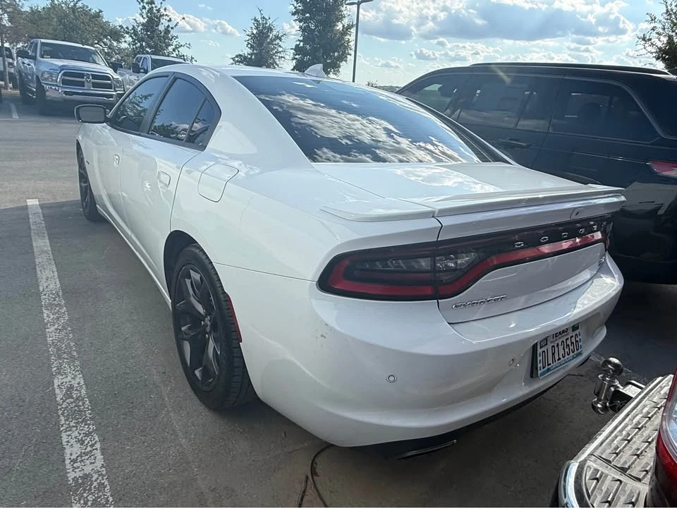 2018 Dodge Charger 7th Gen - Image 4 of 11