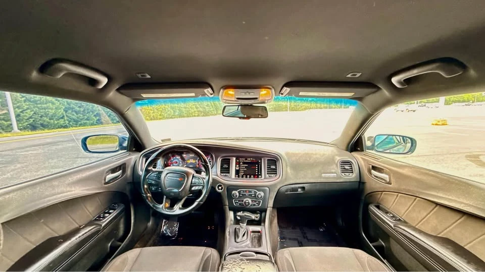 2018 Dodge Charger 7th Gen - Image 16 of 20