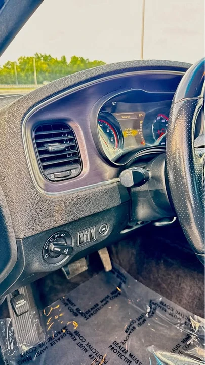 2018 Dodge Charger 7th Gen - Image 17 of 20