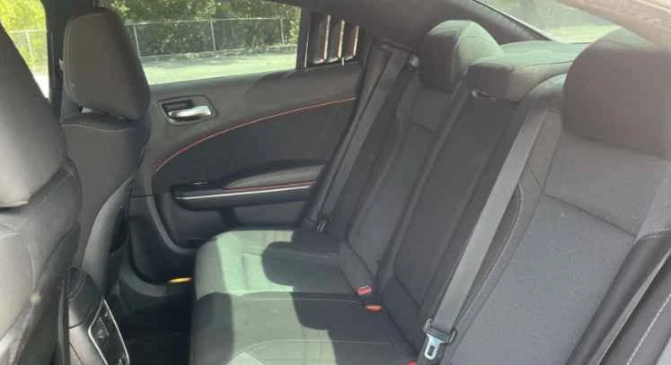 2018 Dodge Charger 7th Gen - Image 4 of 4
