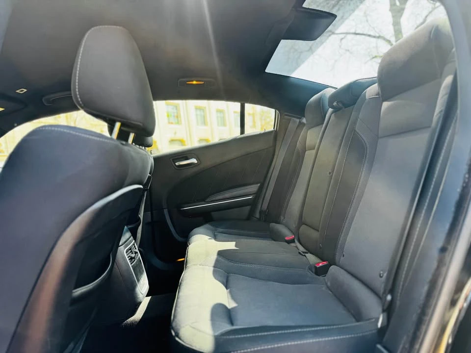 2018 Dodge Charger 7th Gen - Image 10 of 15