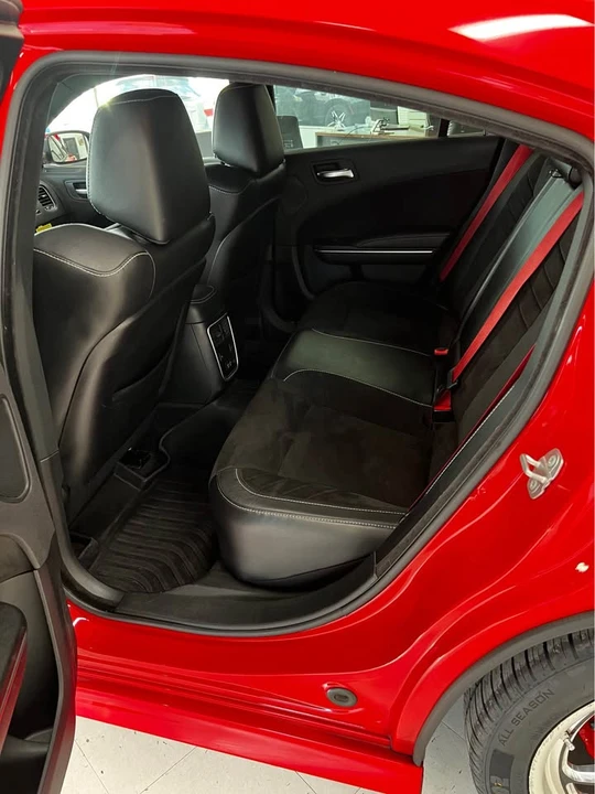 2018 Dodge Charger SRT & 392 7th Gen - Image 14 of 20