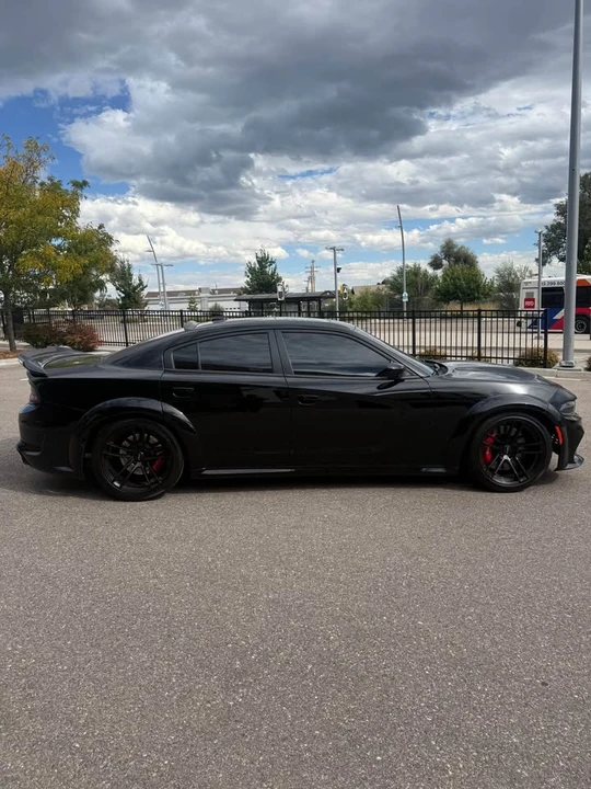 2018 Dodge Charger SRT & 392 7th Gen - Image 7 of 16