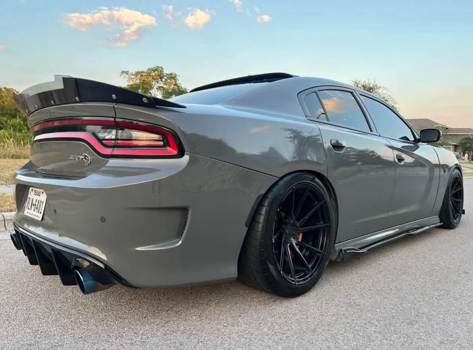 2018 Dodge Charger SRT & 392 7th Gen - Image 7 of 8