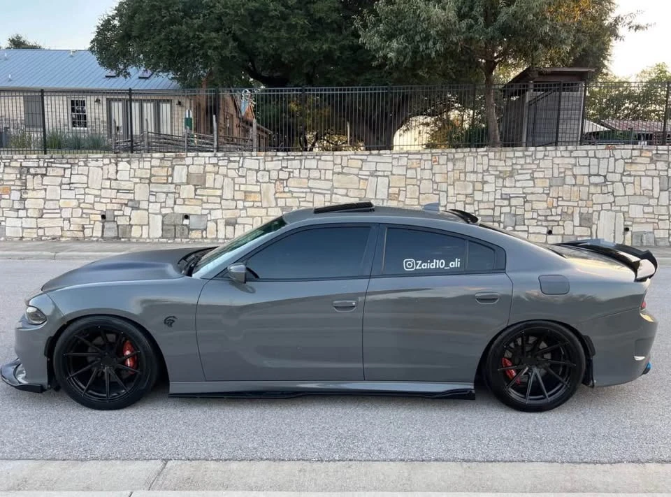 2018 Dodge Charger SRT & 392 7th Gen - Image 4 of 8