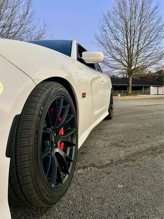 2018 Dodge Charger SRT & 392 7th Gen - Image 3 of 5