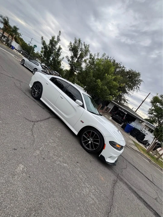 2018 Dodge Charger SRT & 392 7th Gen - Image 7 of 12