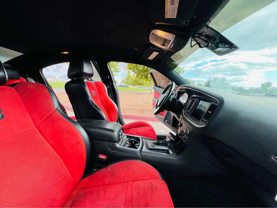2018 Dodge Charger SRT & 392 7th Gen - Image 9 of 15