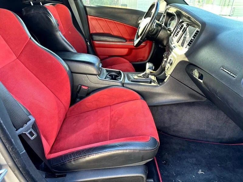 2018 Dodge Charger SRT & 392 7th Gen - Image 16 of 20