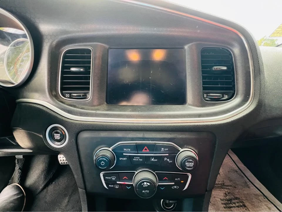 2018 Dodge Charger SRT & 392 7th Gen - Image 14 of 15