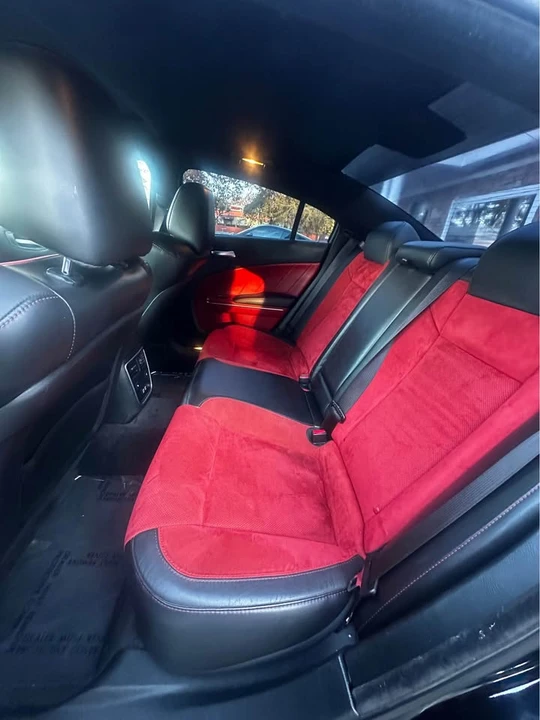 2018 Dodge Charger SRT & 392 7th Gen - Image 5 of 6