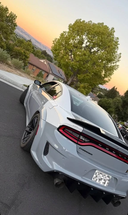 2018 Dodge Charger SRT & 392 7th Gen - Image 7 of 14