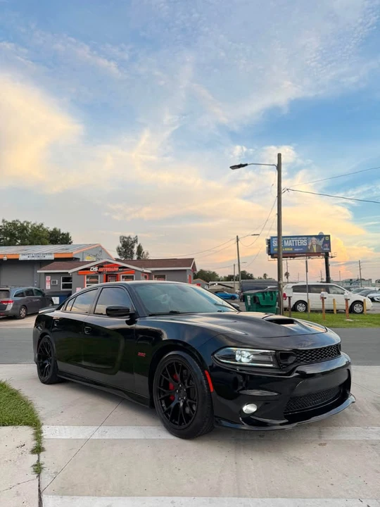 2018 Dodge Charger SRT & 392 7th Gen - Image 7 of 13