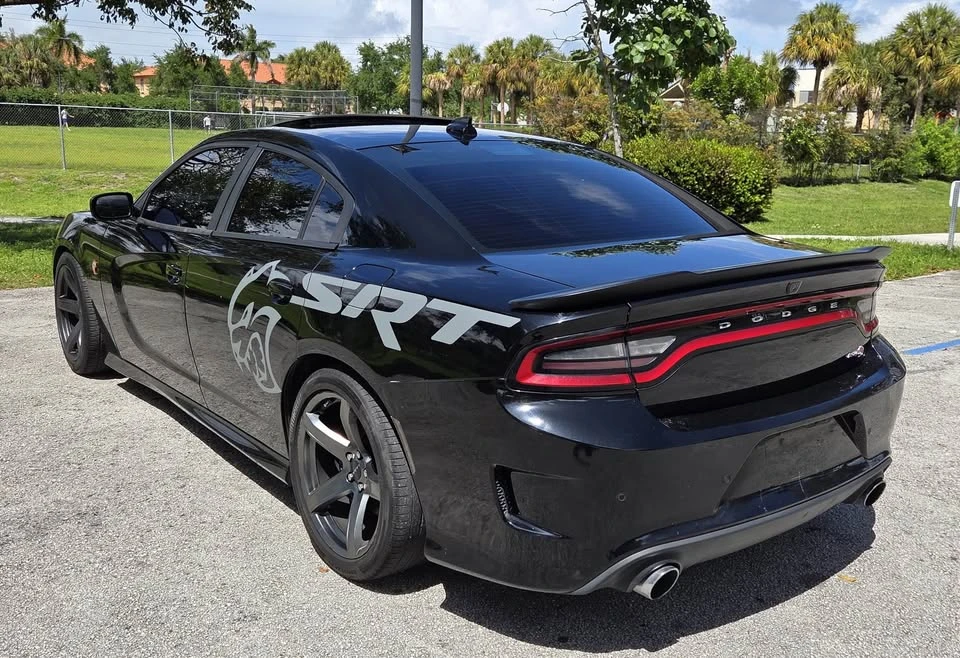 2018 Dodge Charger SRT Hellcat 7th Gen - Image 5 of 17