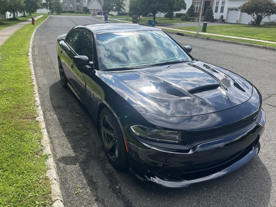 2018 Dodge Charger SRT Hellcat 7th Gen - Image 3 of 10