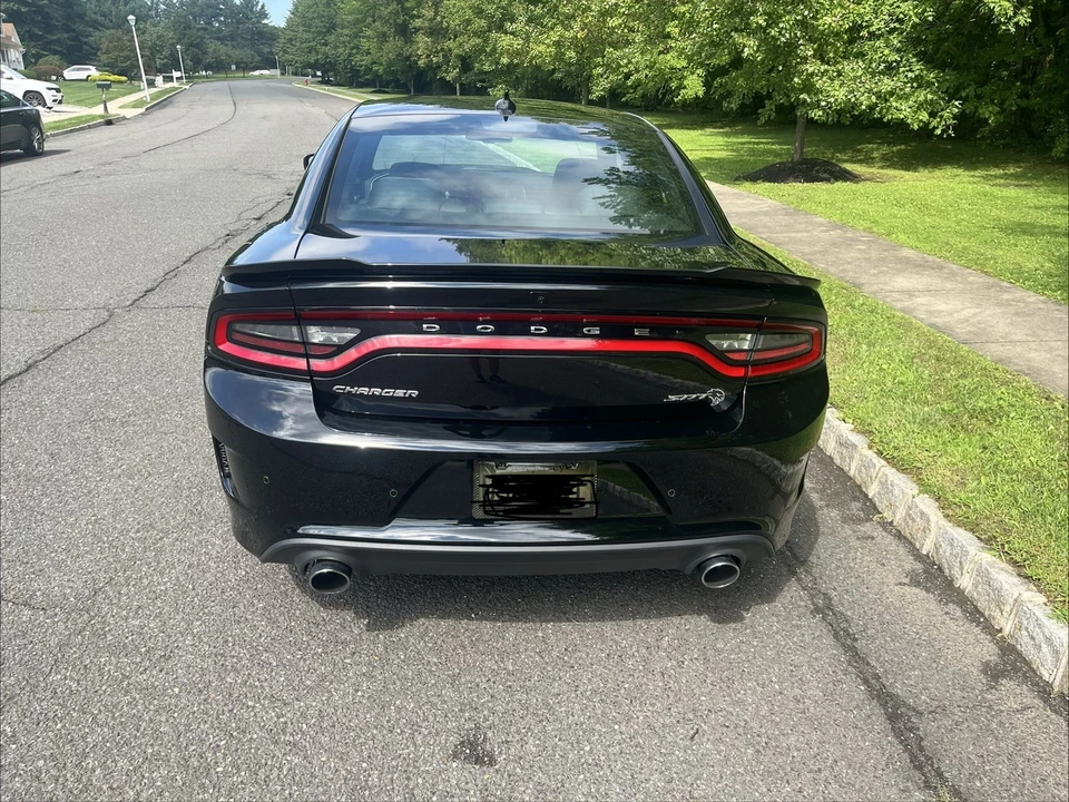 2018 Dodge Charger SRT Hellcat 7th Gen - Image 4 of 10