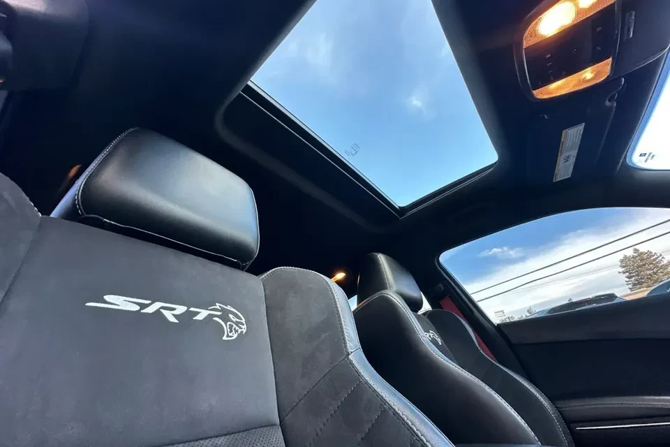 2018 Dodge Charger SRT Hellcat 7th Gen - Image 7 of 9