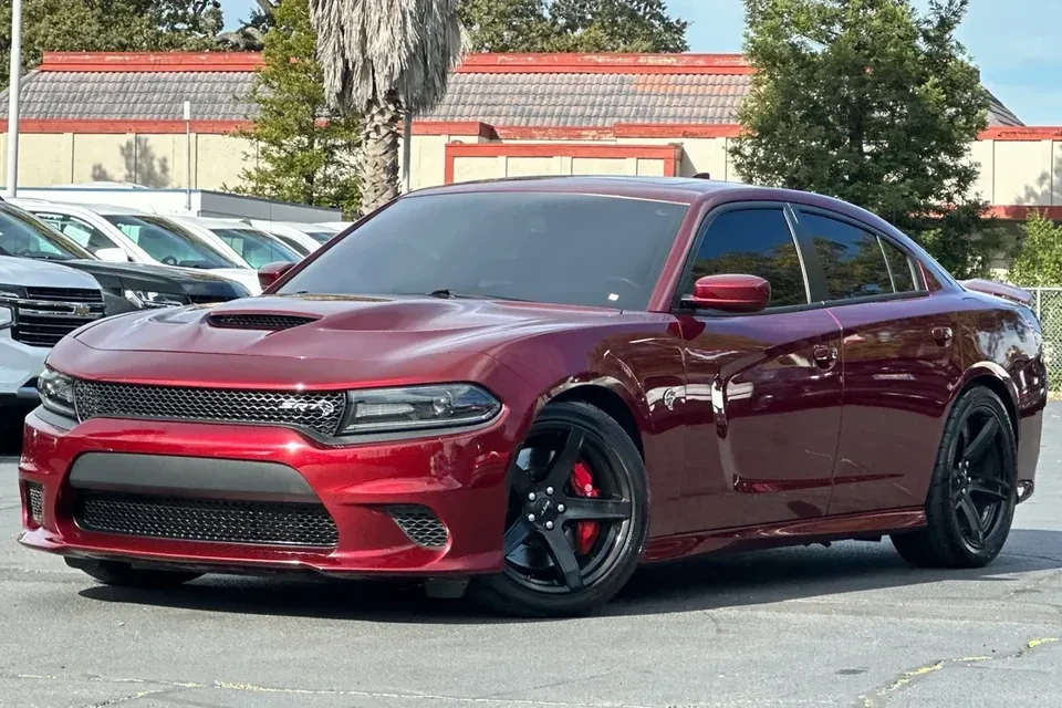 2018 Dodge Charger SRT Hellcat 7th Gen - Image 4 of 9