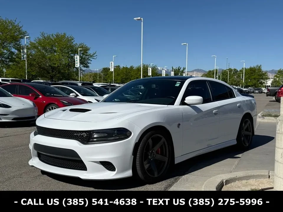 2018 Dodge Charger SRT Hellcat 7th Gen - Image 3 of 12