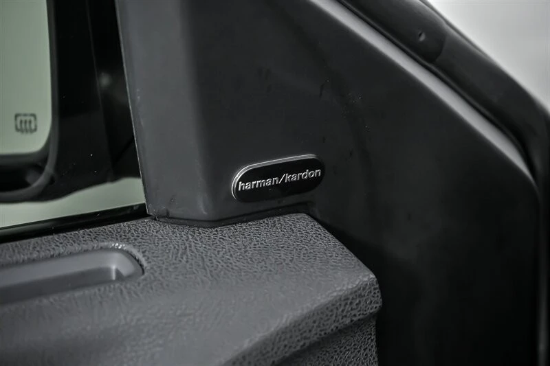 2018 Dodge Charger SRT Hellcat 7th Gen - Image 21 of 21