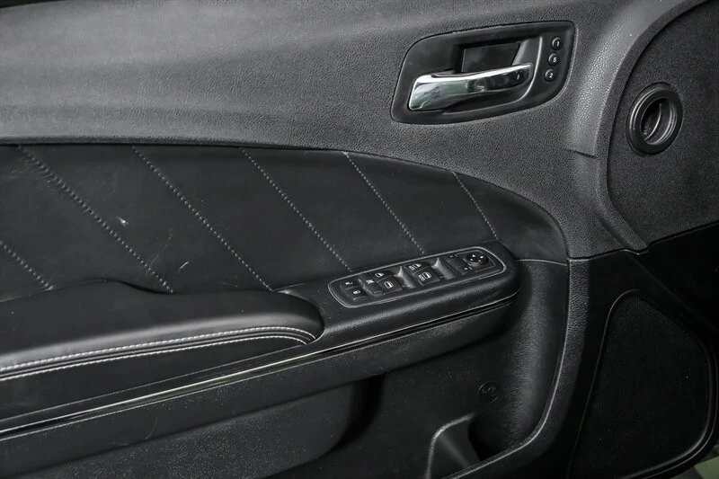 2018 Dodge Charger SRT Hellcat 7th Gen - Image 15 of 21