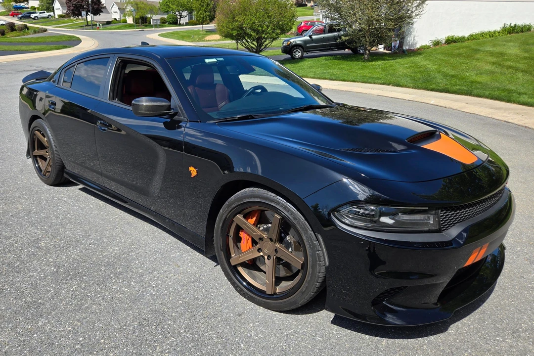 2018 Dodge Charger SRT Hellcat 7th Gen - Image 15 of 31