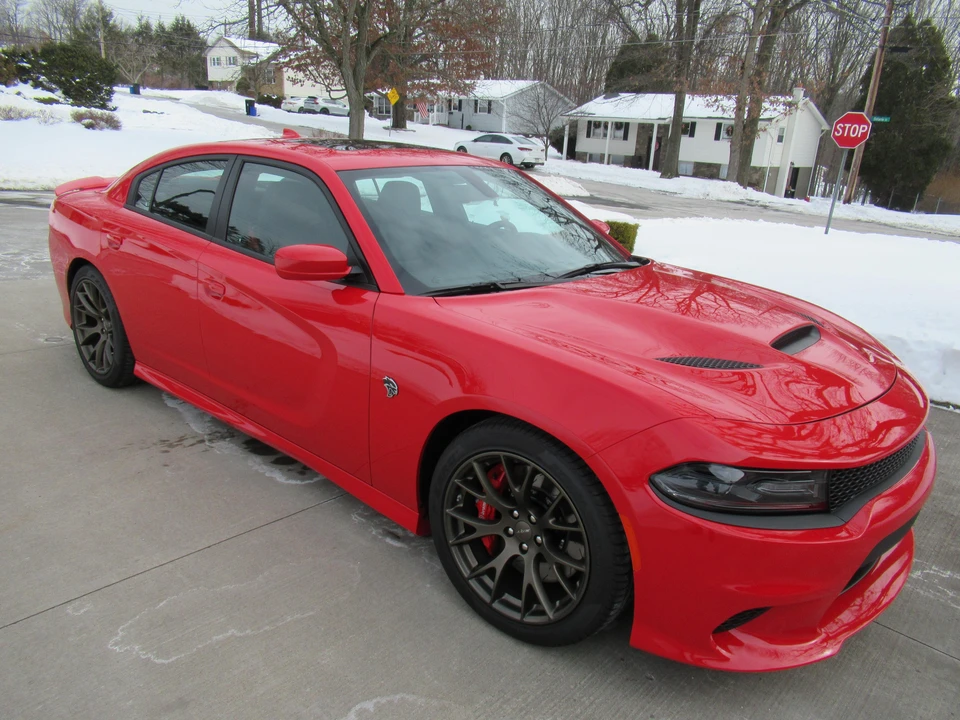 2018 Dodge Charger SRT Hellcat 7th Gen - Image 15 of 31