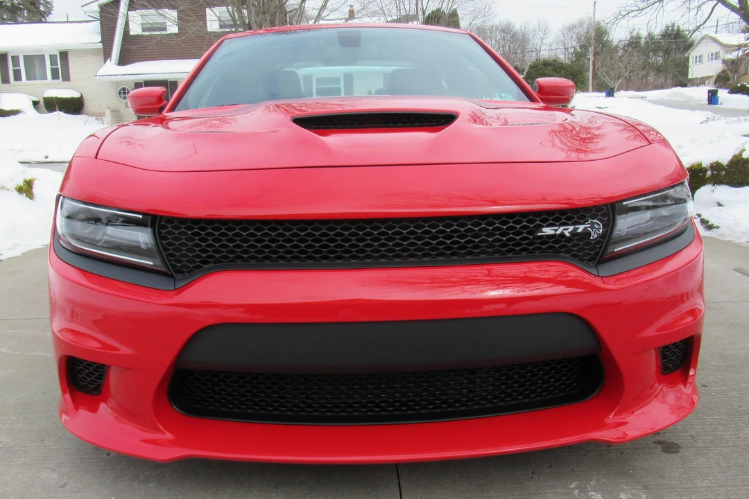 2018 Dodge Charger SRT Hellcat 7th Gen - Image 2 of 31