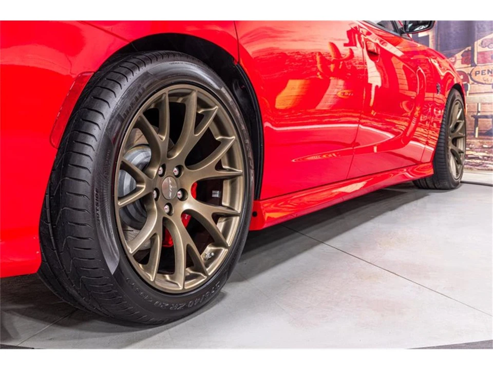 2018 Dodge Charger SRT Hellcat 7th Gen - Image 9 of 31